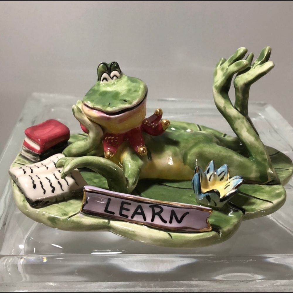 Blue Sky Frog Tealite Holder “Learn”